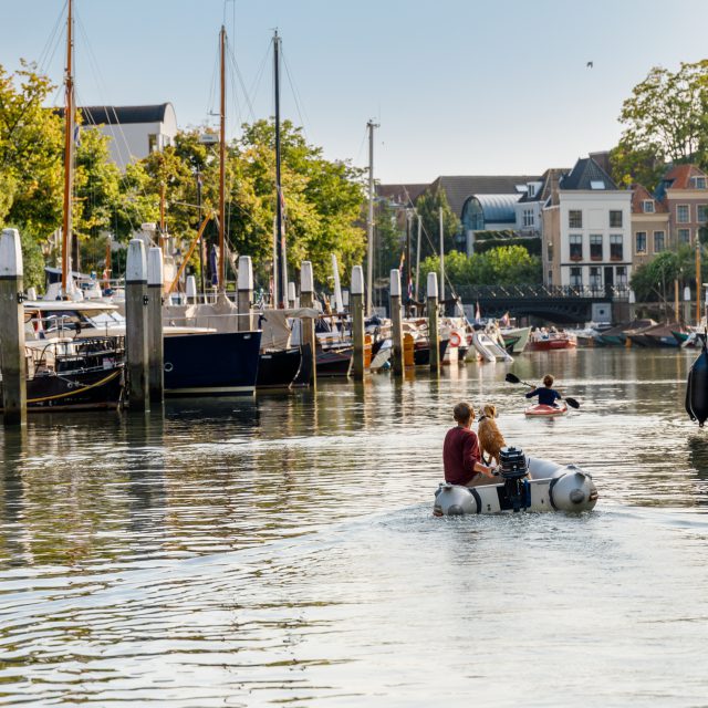 Wijnhaven Bootverhuur boot Dordrecht