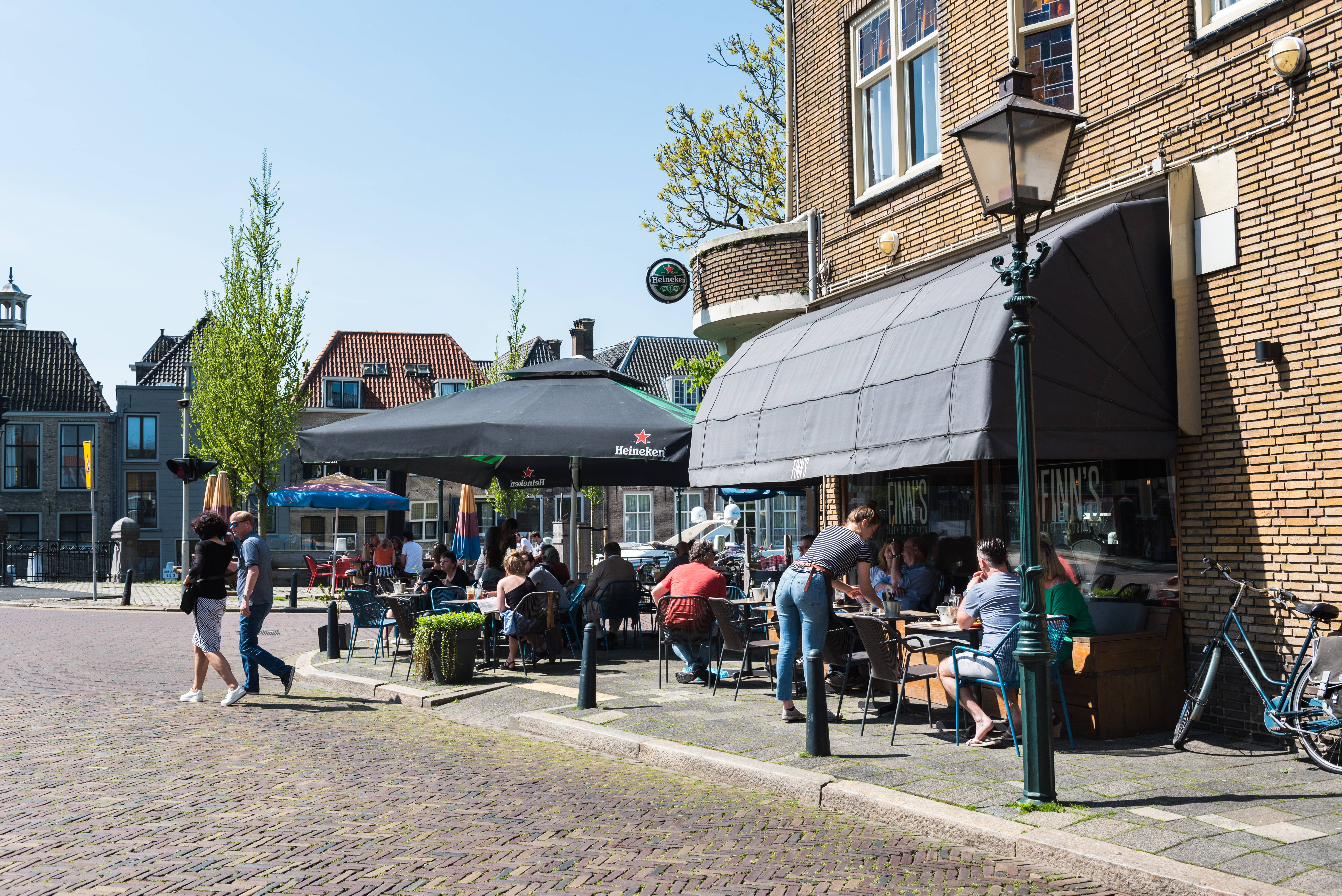Finn's Dordrecht - terras - uit eten - restaurant - lunch