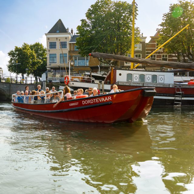 Dordtevaar rondvaart Roobrug Wolwevershaven 't Vlak Dordrecht