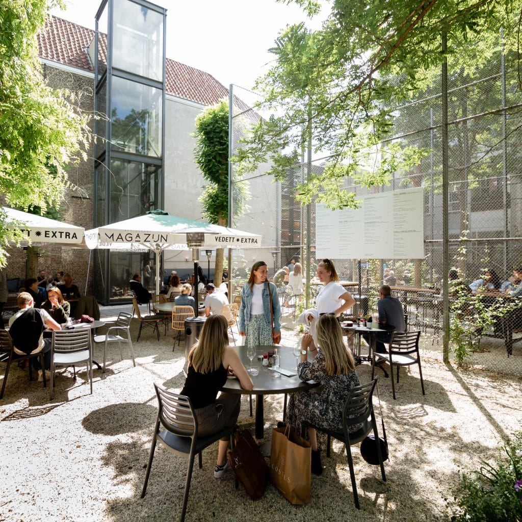Restaurant Het Magazijn stadstuin terras Dordrecht