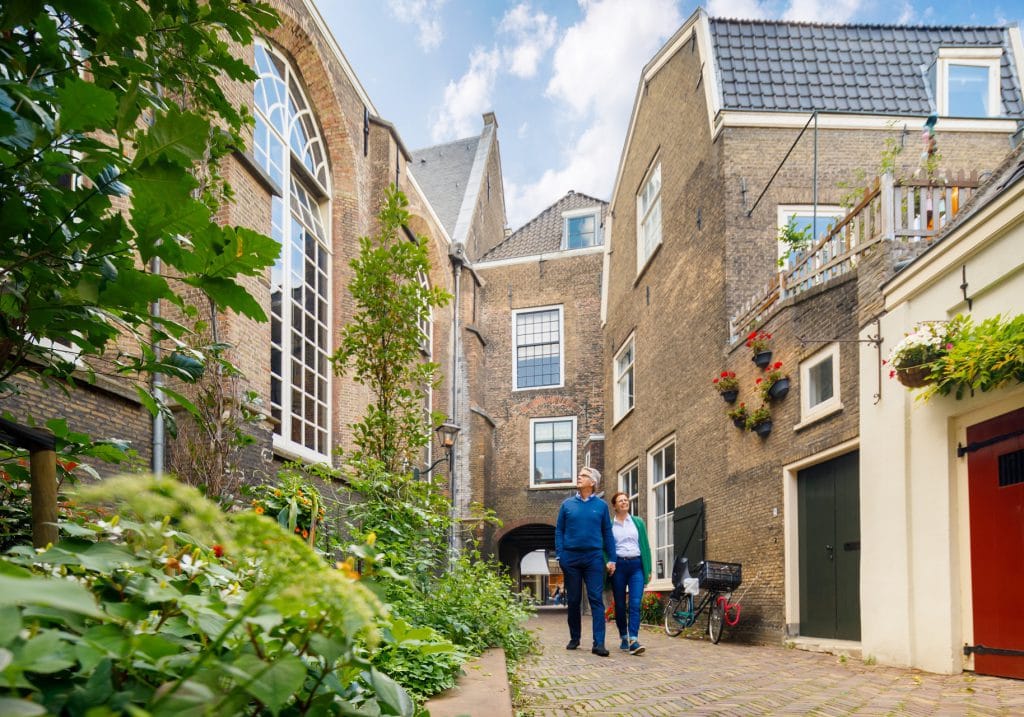 Wandelen Historische Binnenstad Augustijnekamp Hof van Nederland Stedentrip Nederland in Dordrecht