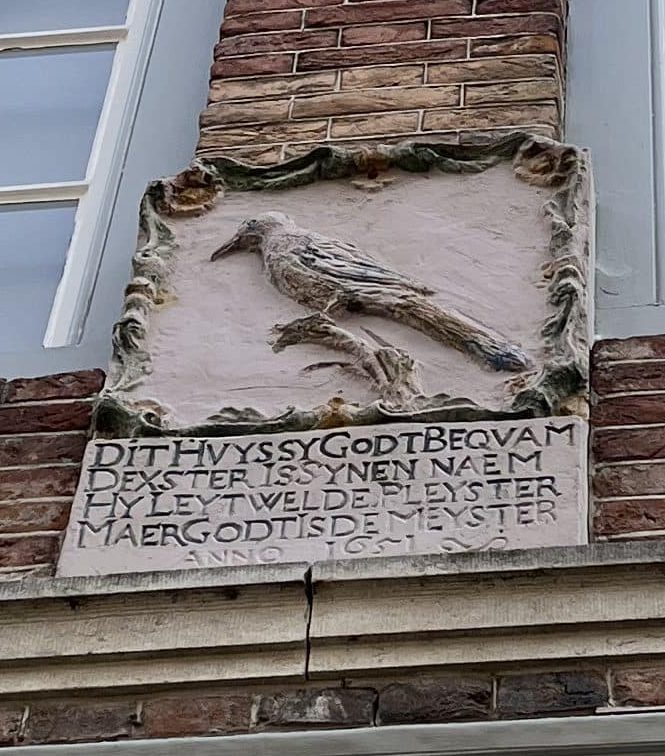 Gevelsteen Dordrecht Hofstraat 8