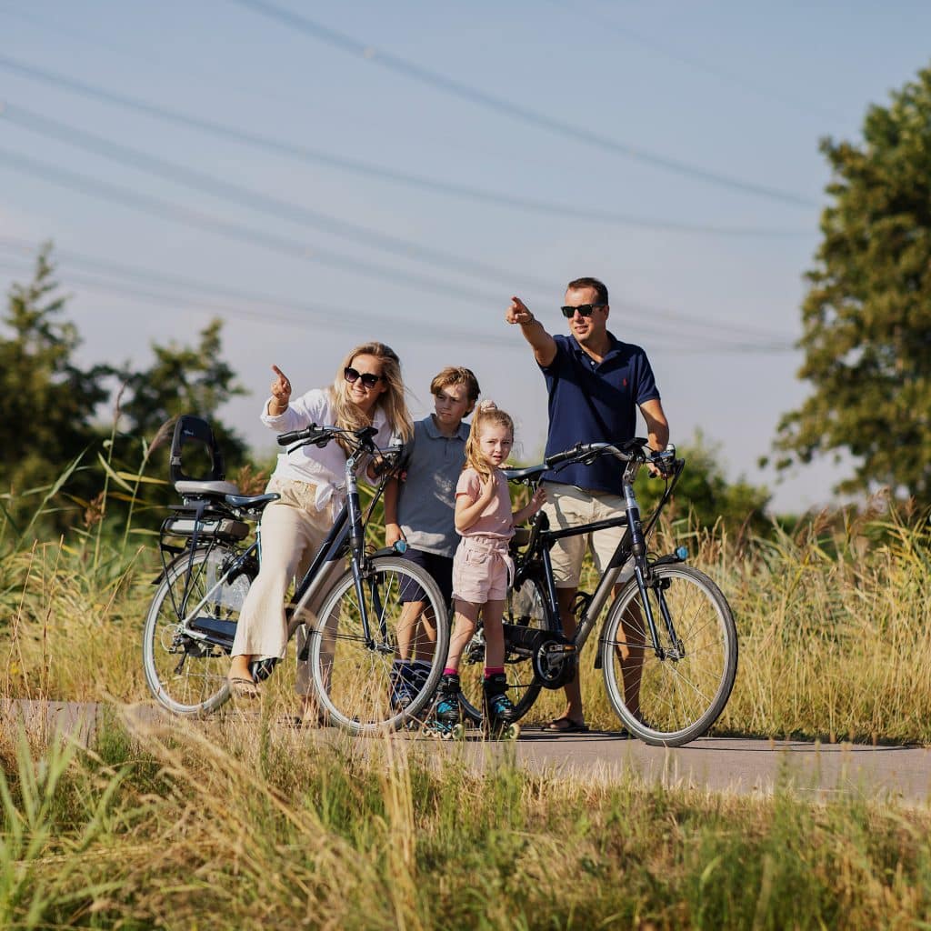 Nieuwe Dordtse Biesbosch fietsen gezin natuur Dordrecht