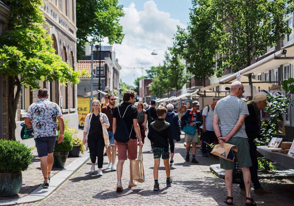 Dordtse Boekenmarkt '22 evenement historische binnenstad Dordrecht (8)