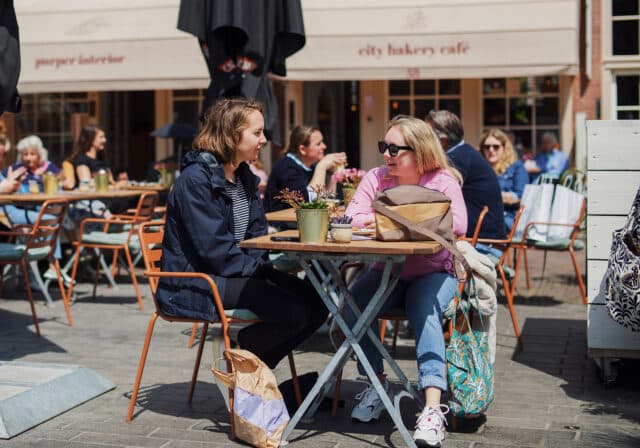 No. 38 City Bakery Café terras eten drinken lente Dordrecht (2)