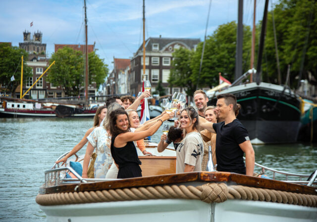DRIJF rondvaarten havens groepen recreatie centrum Dordrecht (1)