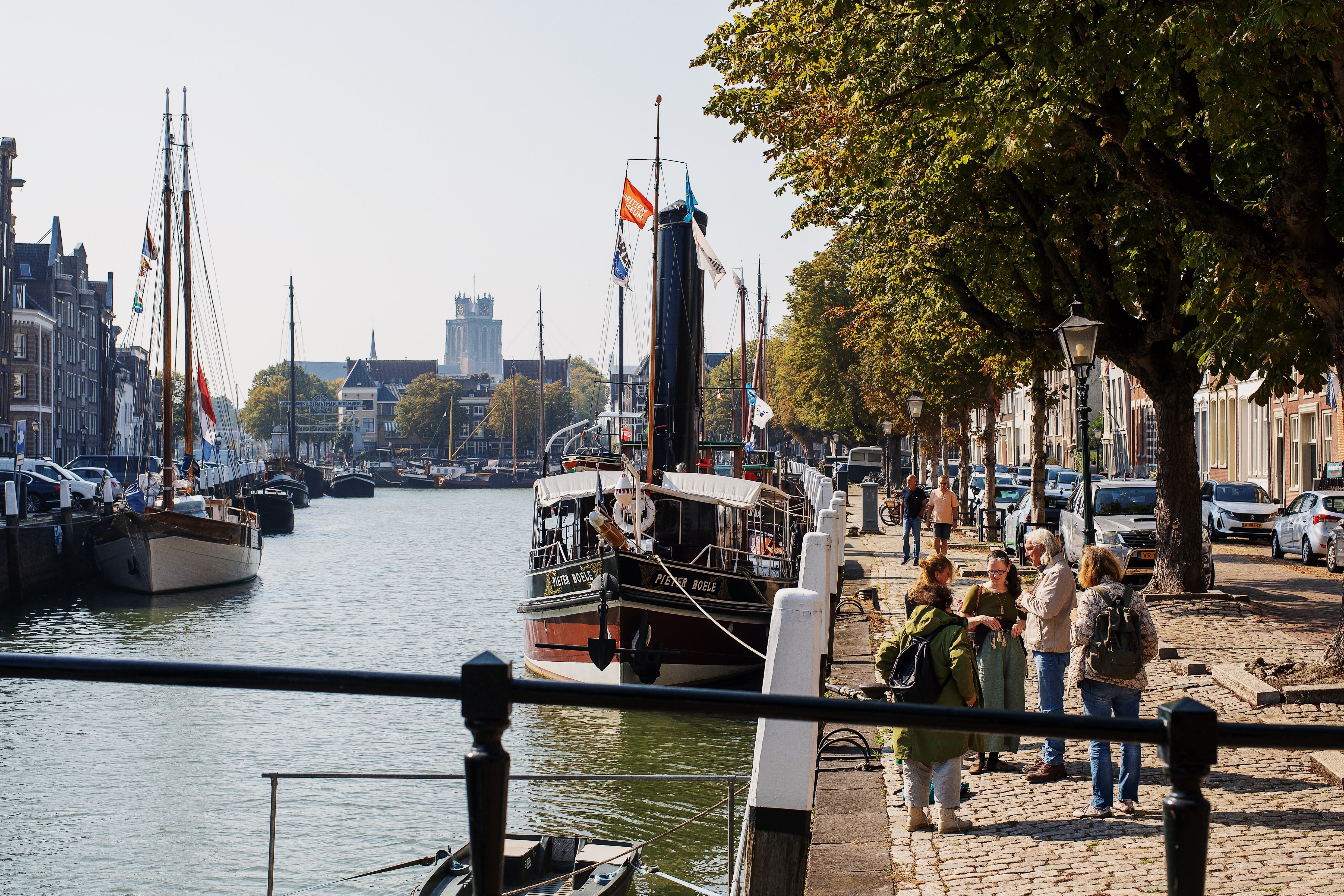 Wolwevershaven Grote Kerk herfst najaar centrum Dordrecht