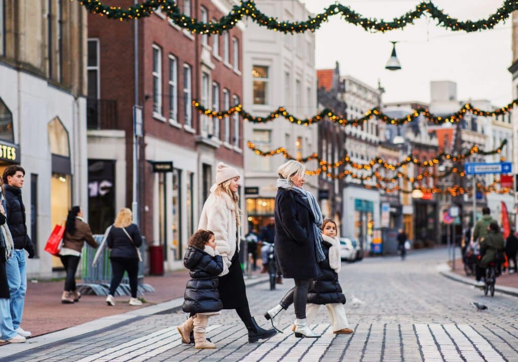 Feestverlichting kerst winkelen kinderen centrum winter Dordrecht (3)