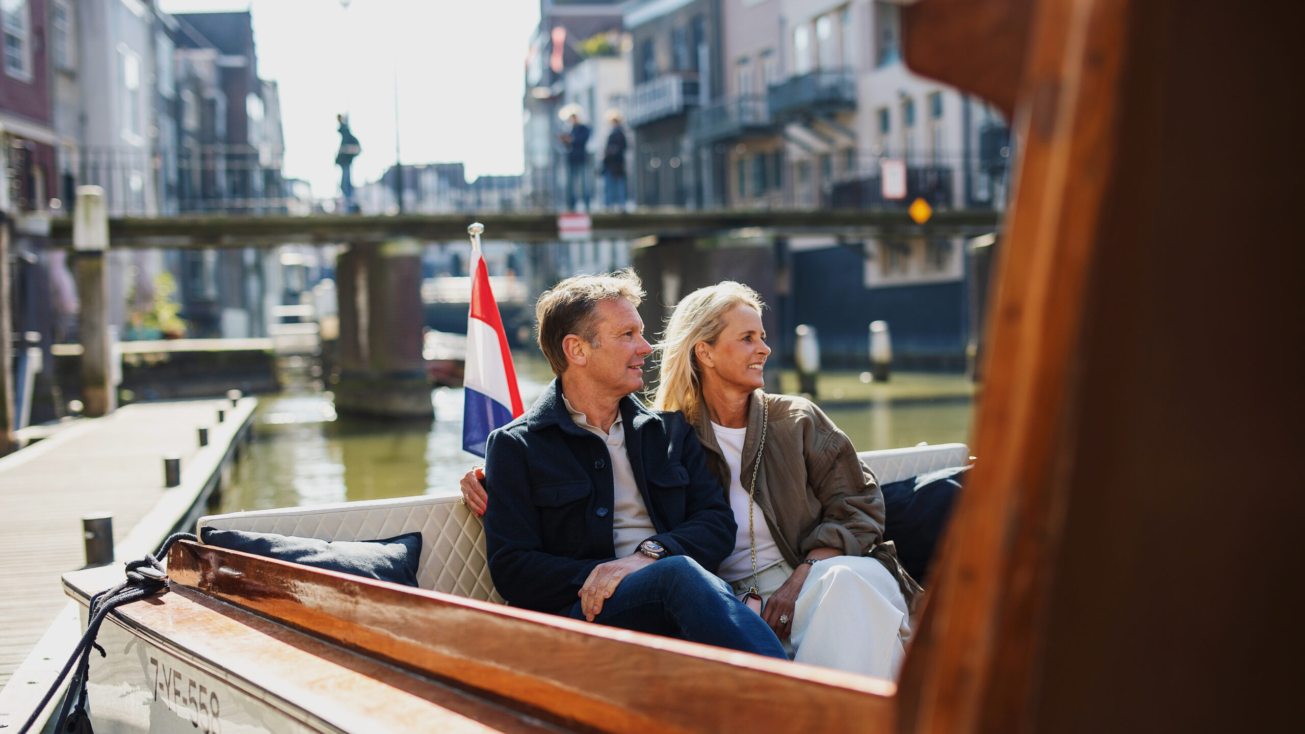 Si Barone rondvaart boot Voorstraathaven centrum Dordrecht lente voorjaar (1)