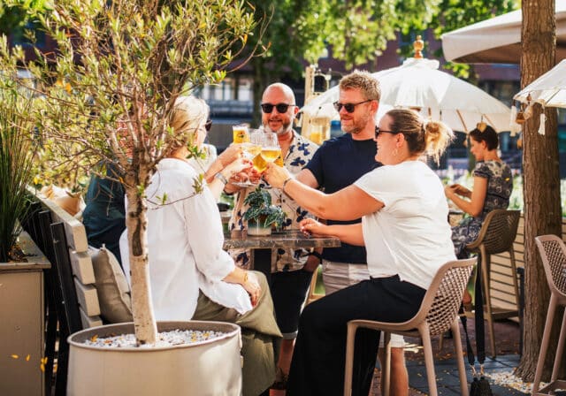 DOK Bar & Bites eten drinken terras centrum Dordrecht zomer najaar (2)