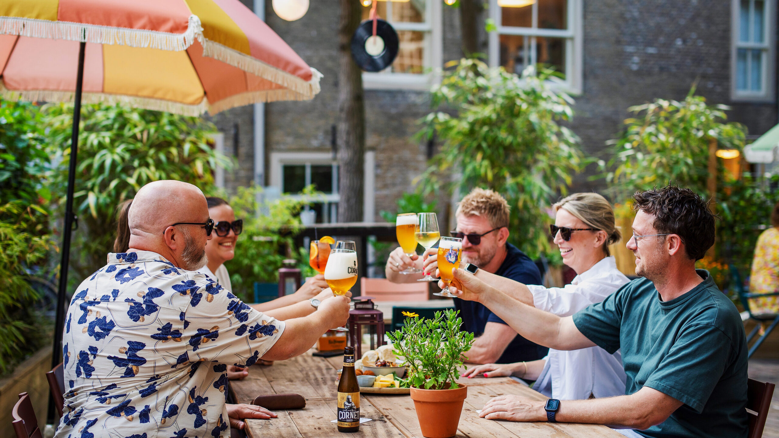 Stadsklooster eten drinken terras centrum Dordrecht najaar zomer (3)