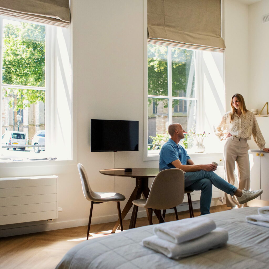 B&B Cleyn Cruysenborgh overnachten centrum Dordrecht zomer (2)