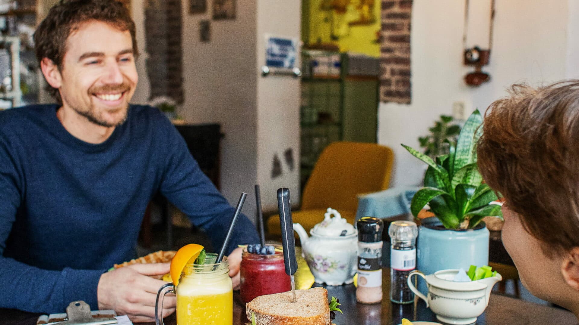 Broodcafé Jaap eten drinken lunchen centrum Dordrecht (2)