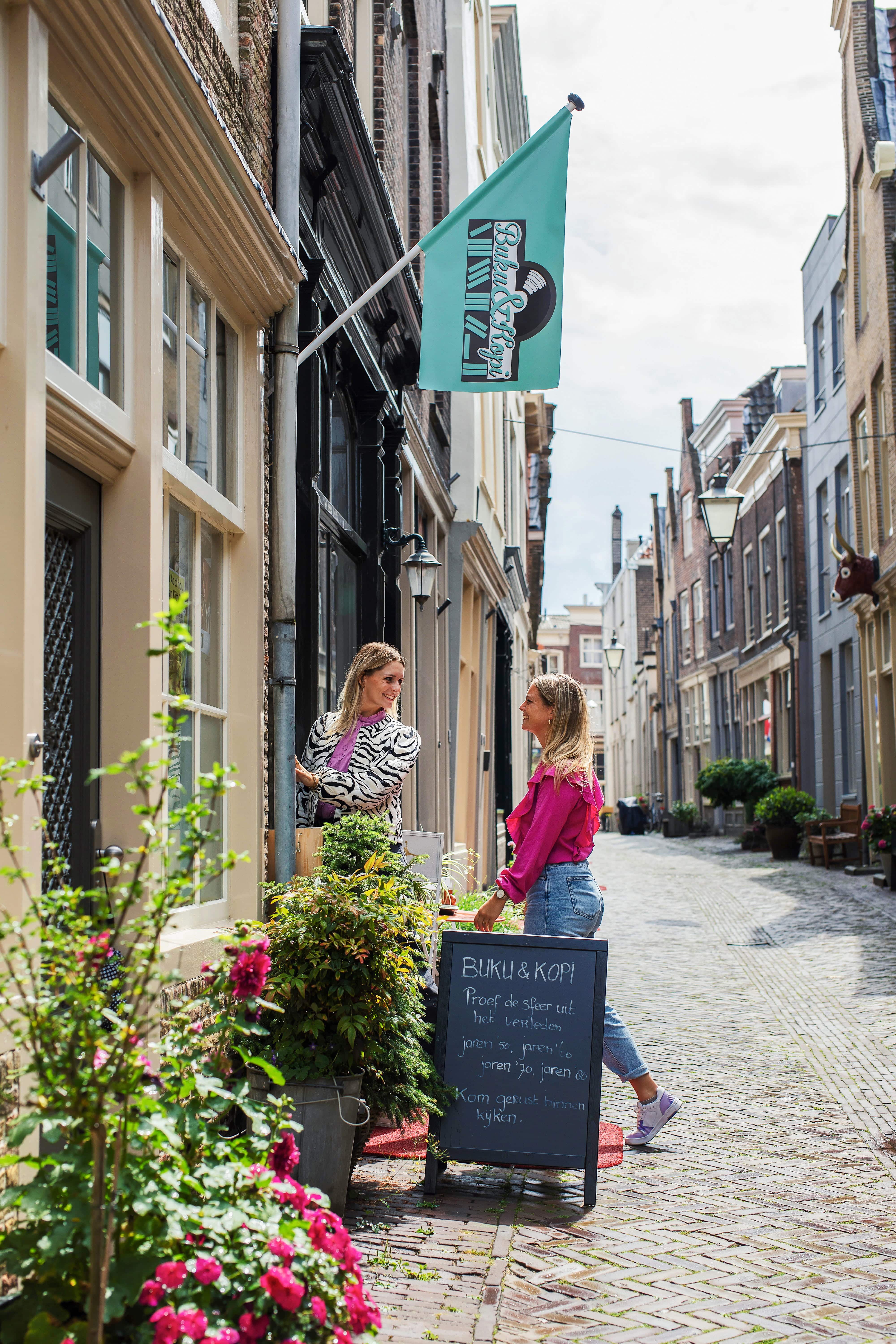 Buku Kopi vintage vinyl winkelen Vleeshouwersstraat lente zomer Dordrecht (2)