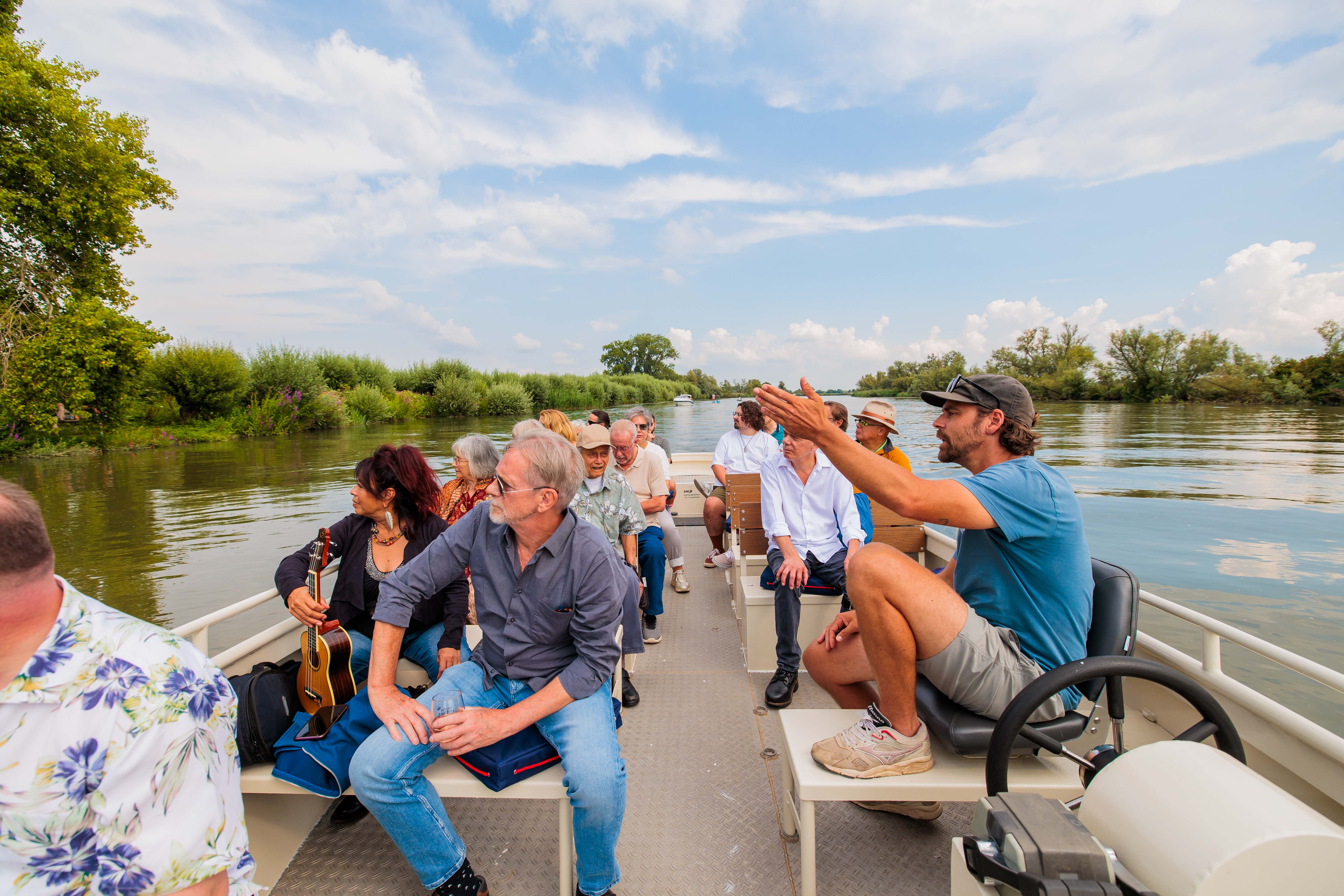 DRIJF rondvaart fluisterboot water natuur Nationaal Park de Biesbosch Dordrecht zomer (1)