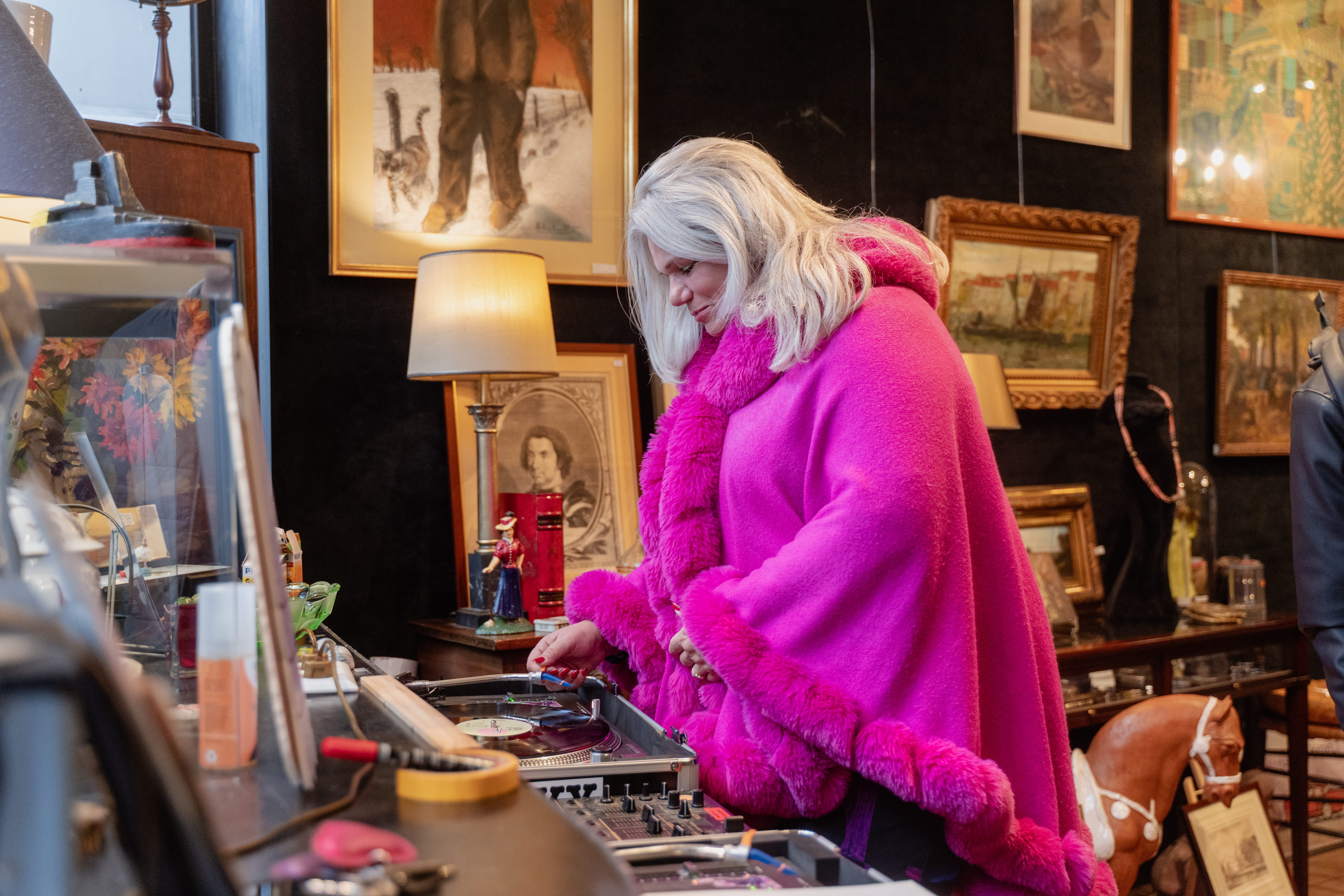 Dordrecht vol verhalen Sylvia Landa DJ Syllie binnenstad (1)