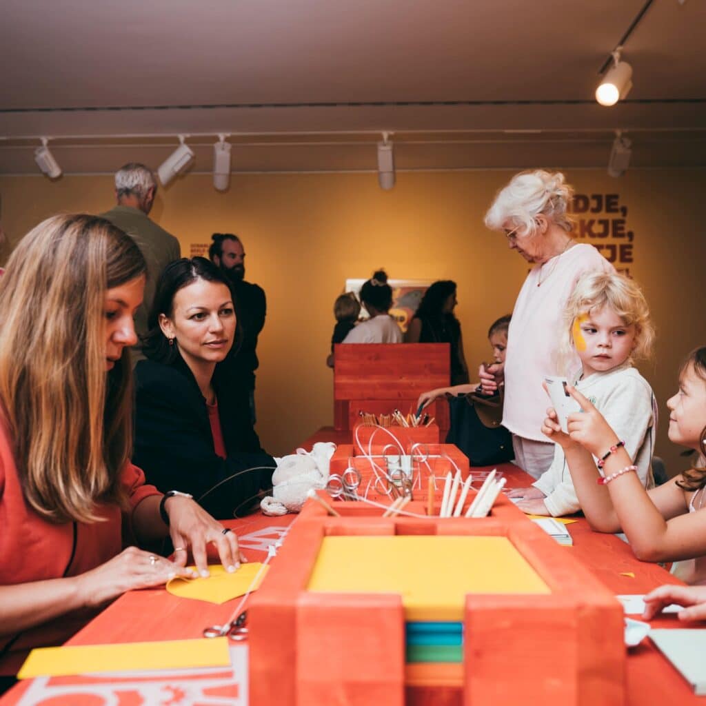 Dordrechts Museum Ik zie ik zie expositie kids kinderen kunst cultuur