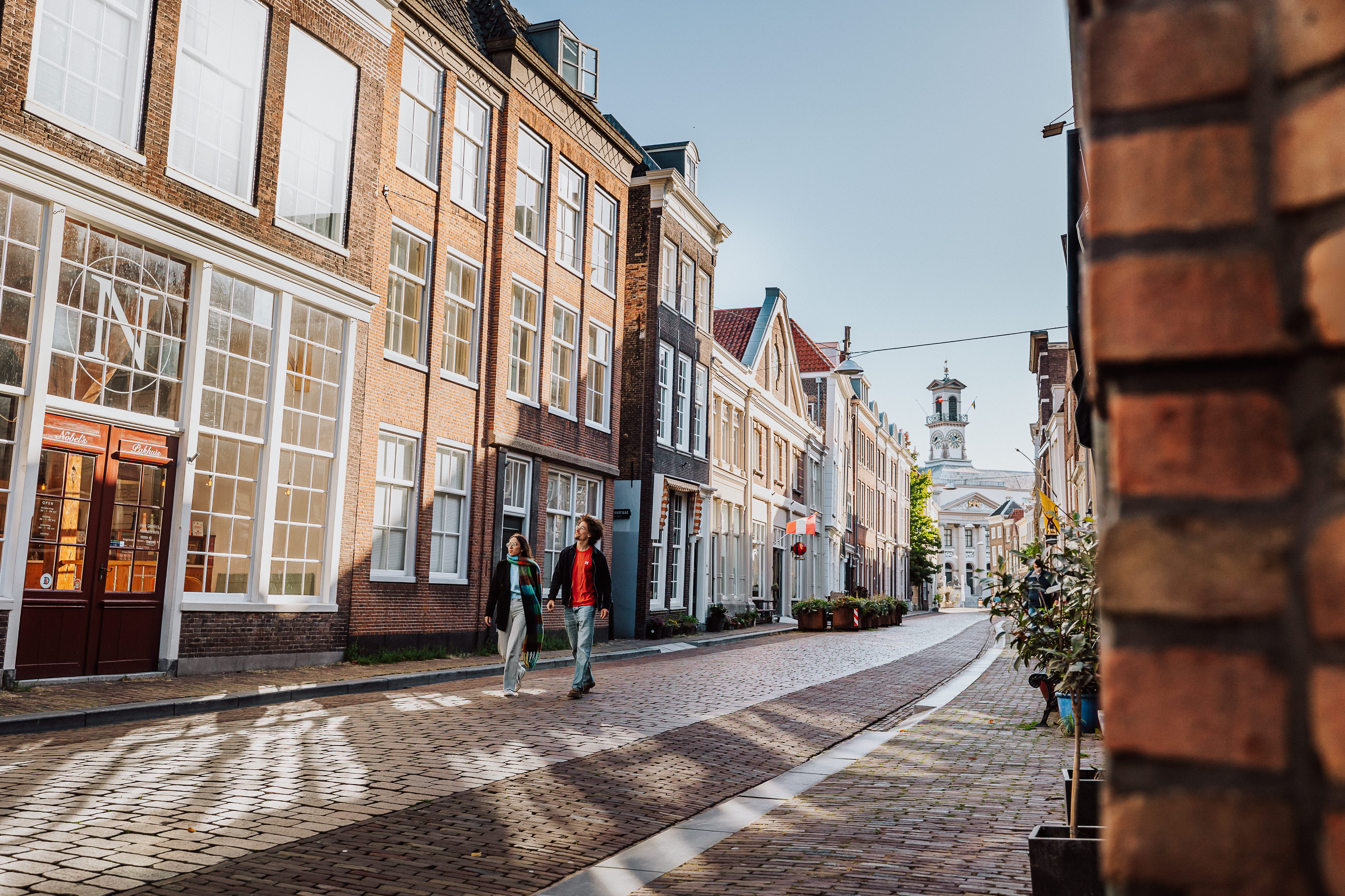 Grotekerksbuurt Nobels wandelen herfst stel Dordecht
