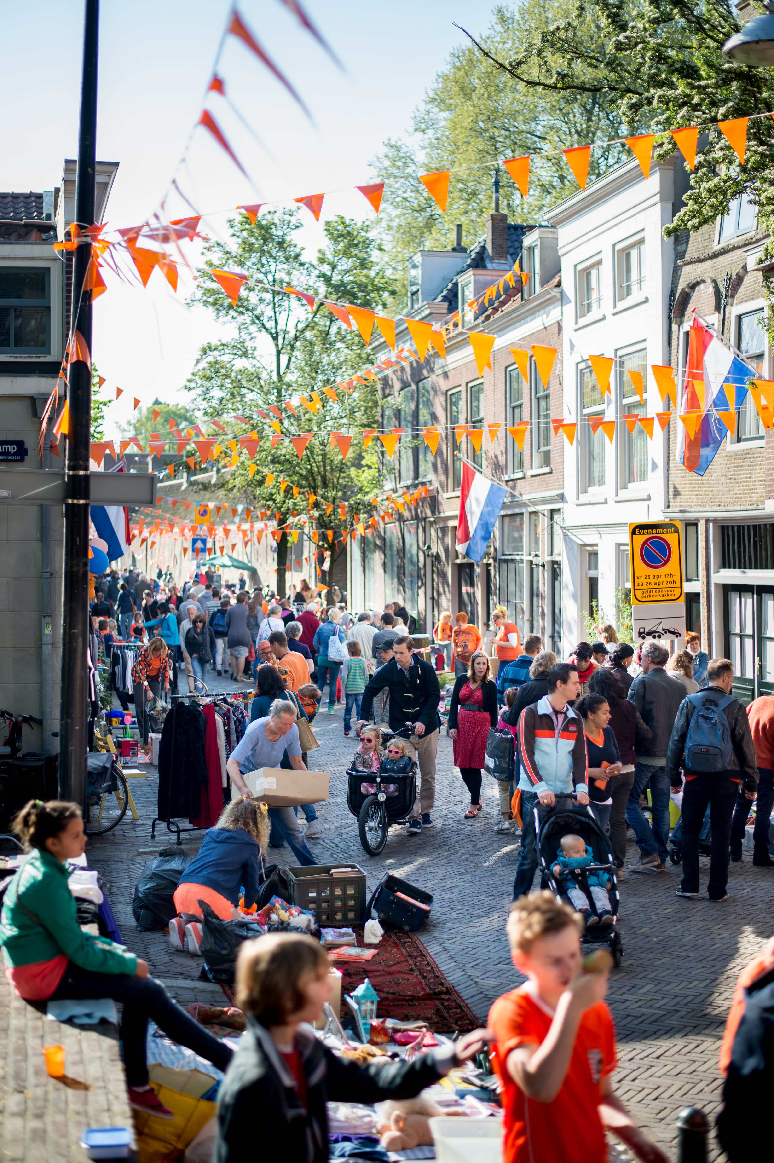 Koningsdag evenement vlag Dordrecht (1)