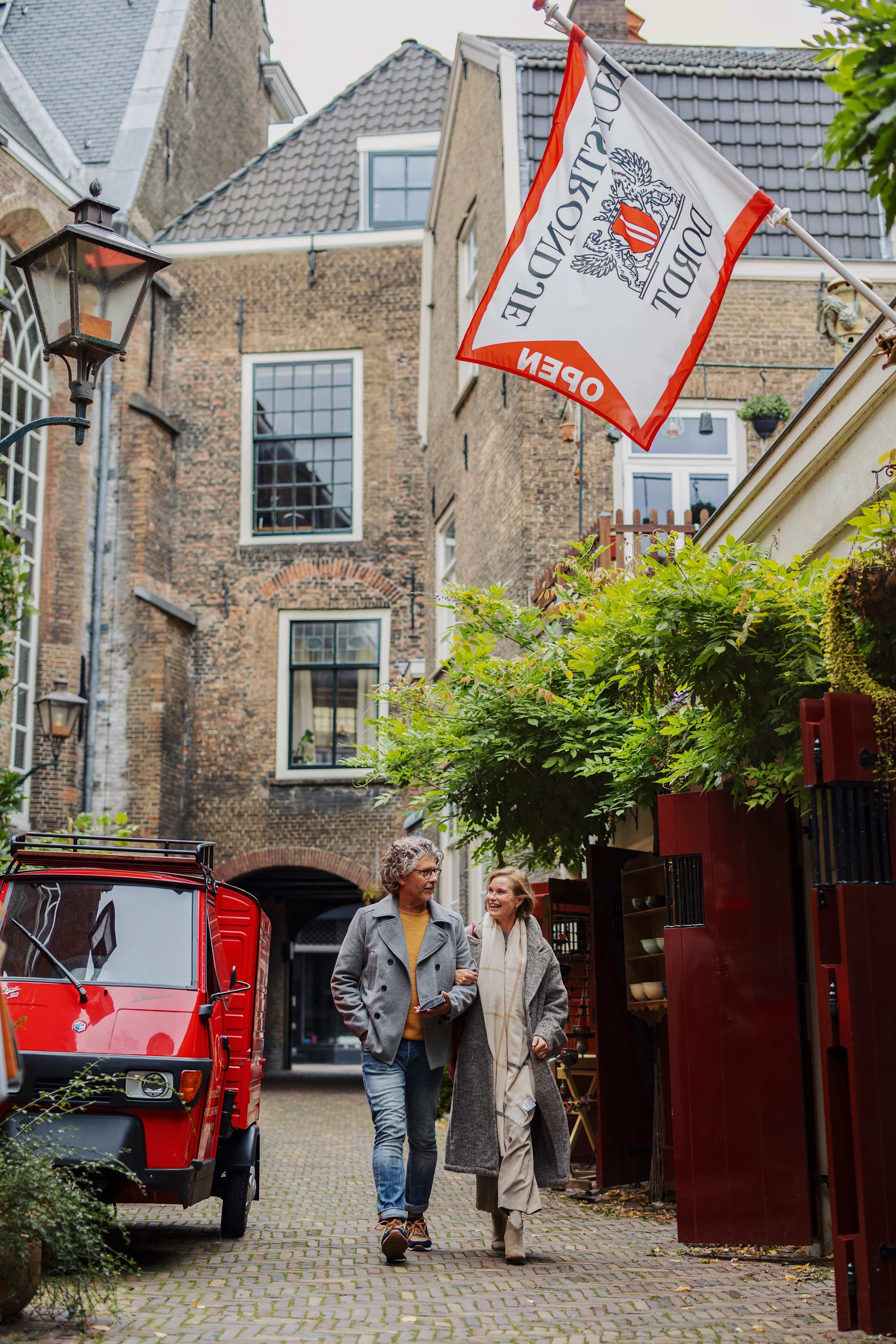 Kunstrondje Dordt wandelen Hof Augustijnenkerk herfst Dordrecht