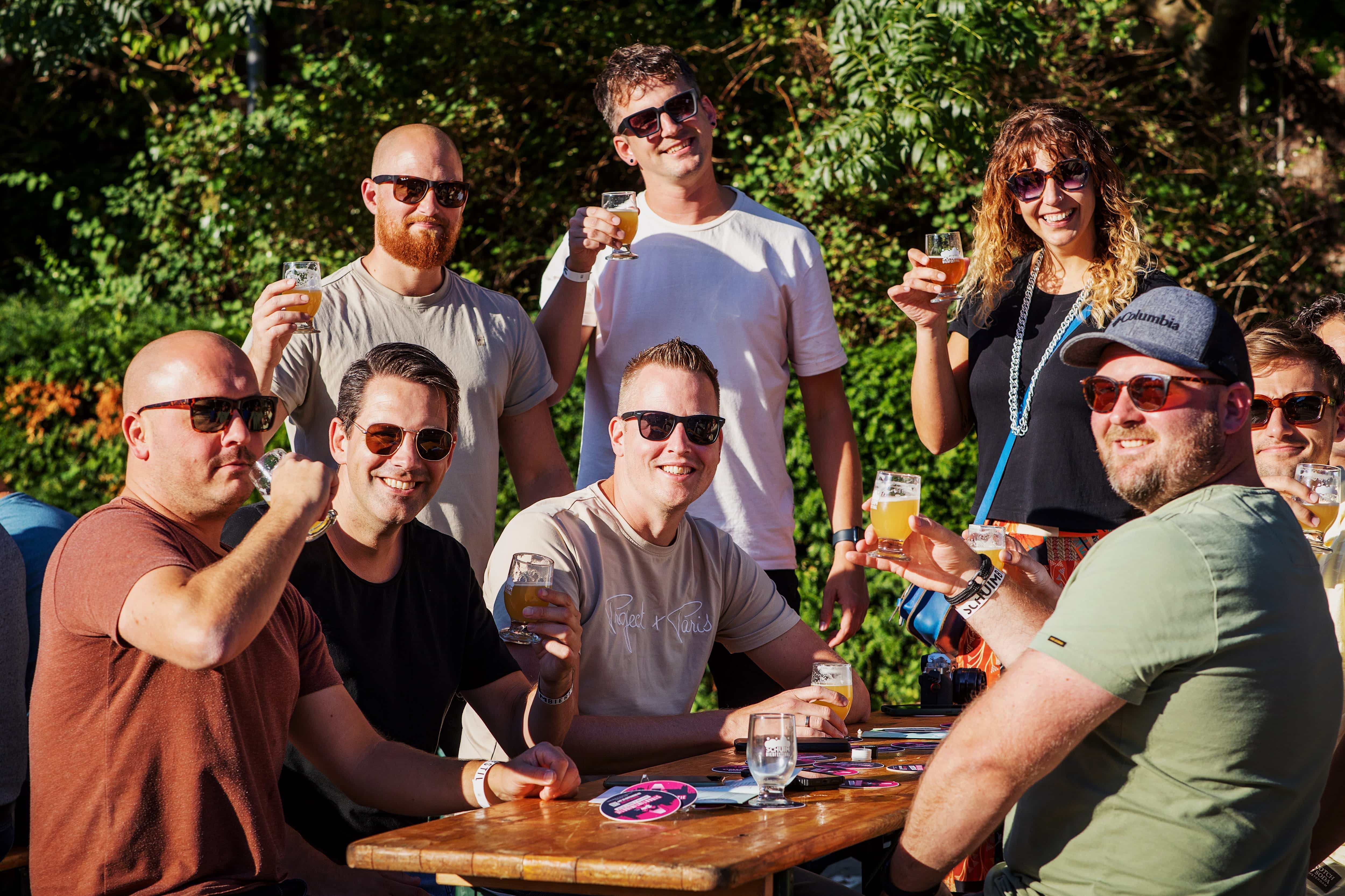Schuim Bierfestival evenement vrienden eten drinken Dordrecht