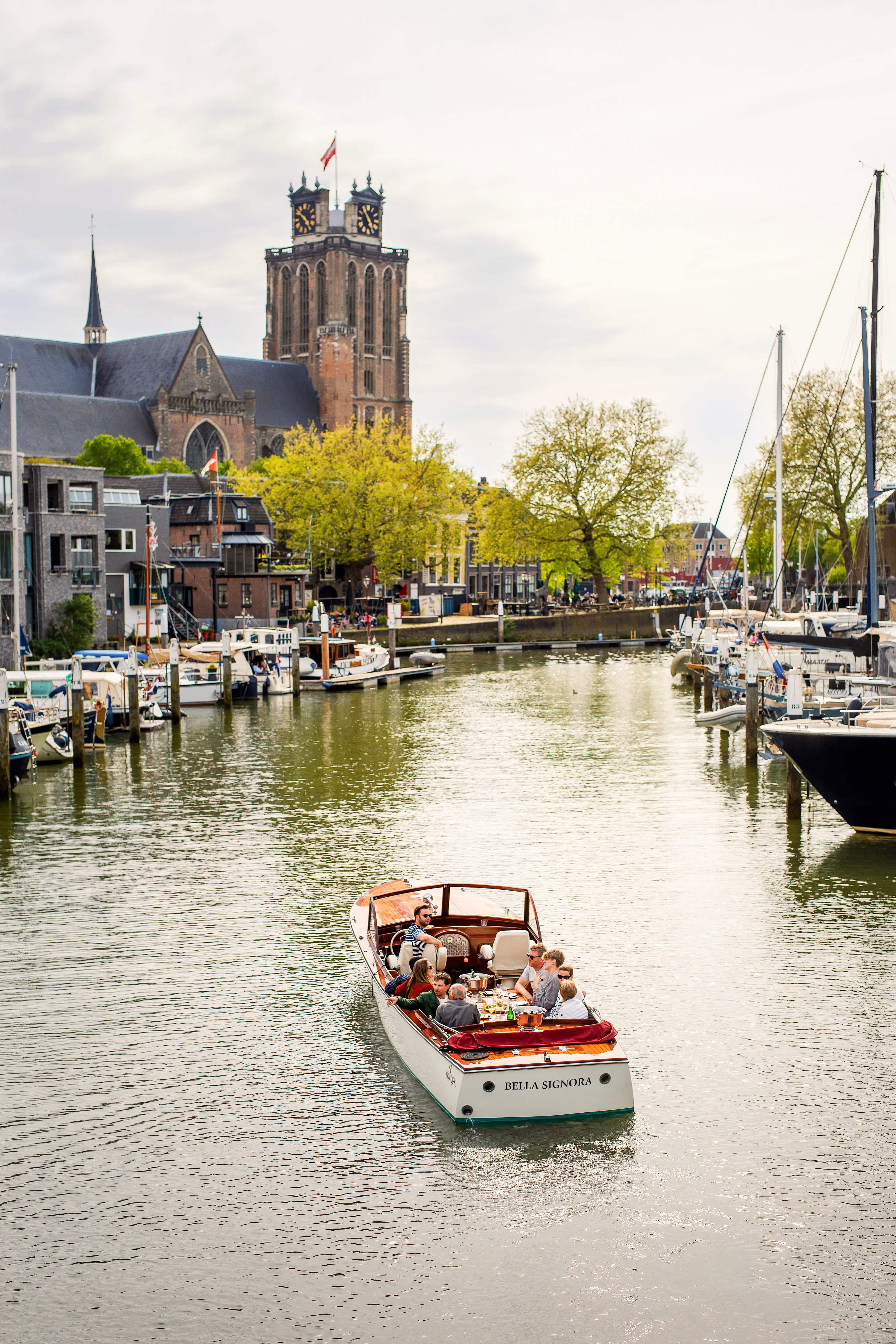 Si Barone Nieuwe Haven Grote Kerk lente centrum Dordrecht (3)