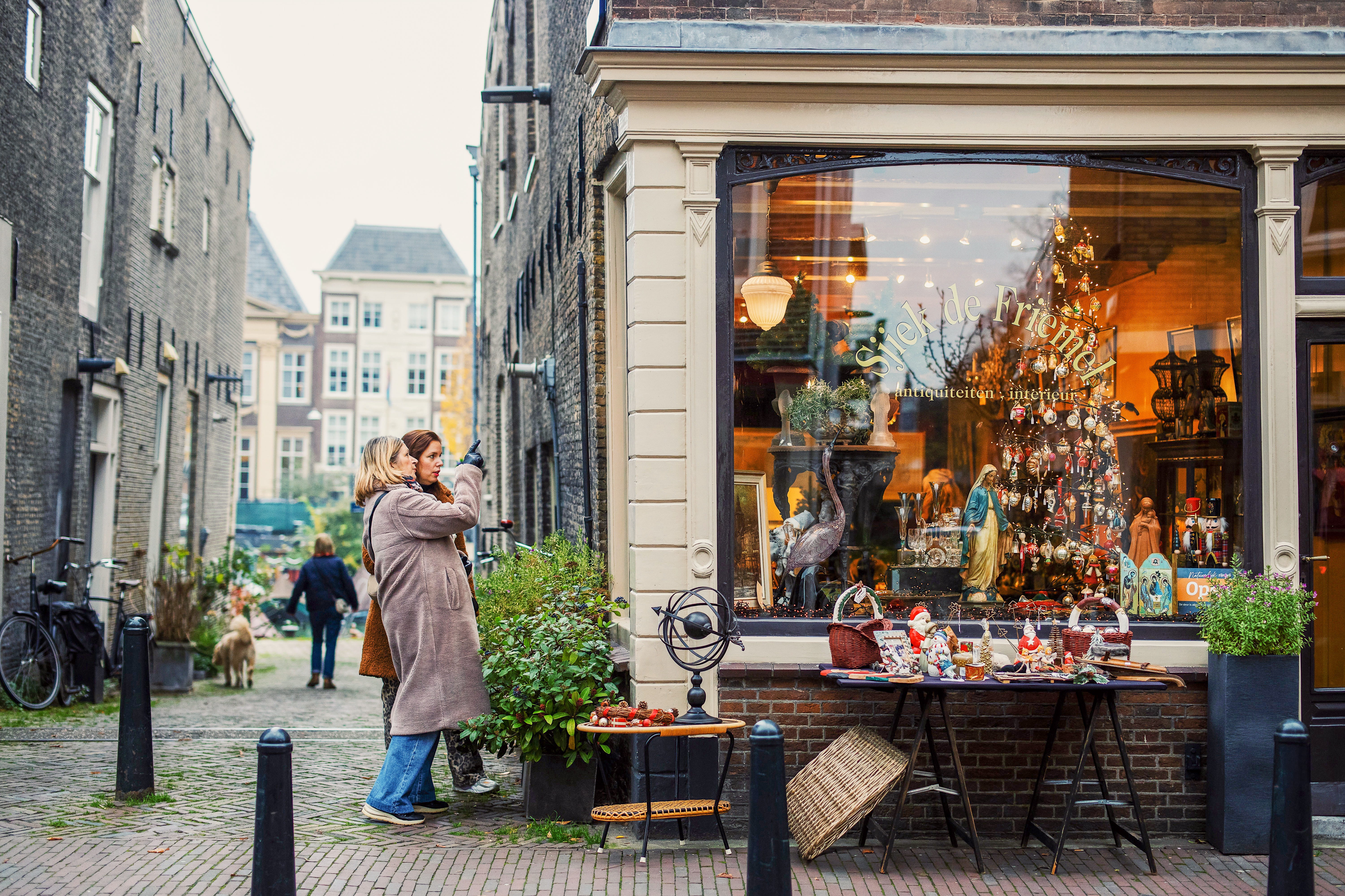 Sjiek de Friemel vintage antiek winkelen Voorstraat Noord centrum winter Dordrecht