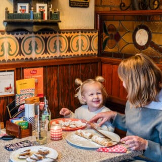 Pim's Poffertjes pannenkoeken eten kinderen dordrecht