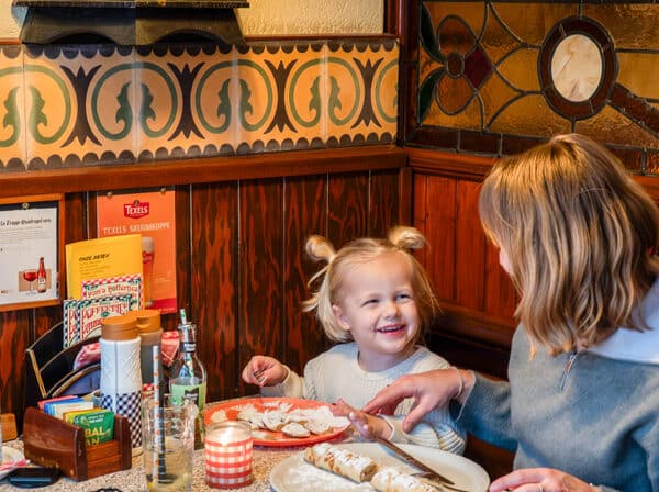 Pim's Poffertjes pannenkoeken eten kinderen dordrecht