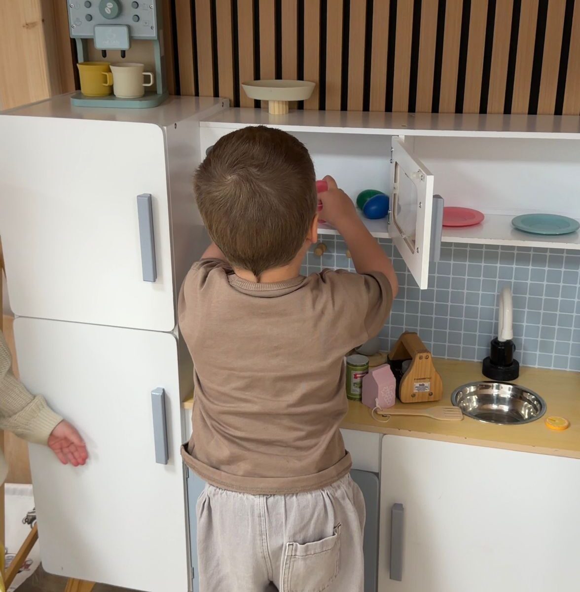 fun for family tumbnail video romy