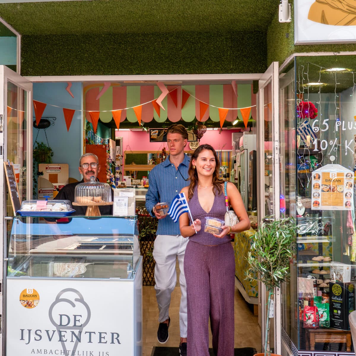 Balkan Griekse delicatessen winkelen stel centrum Dordrecht