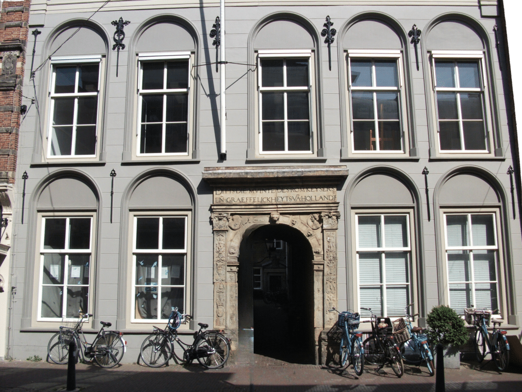 Afbeelding Fluister - IT DEEL IV + Otto Lindholm