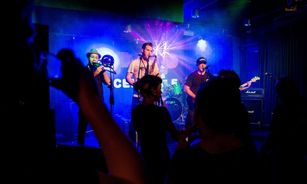 Afbeelding Voltage Avenue, Summersile en After Elmer